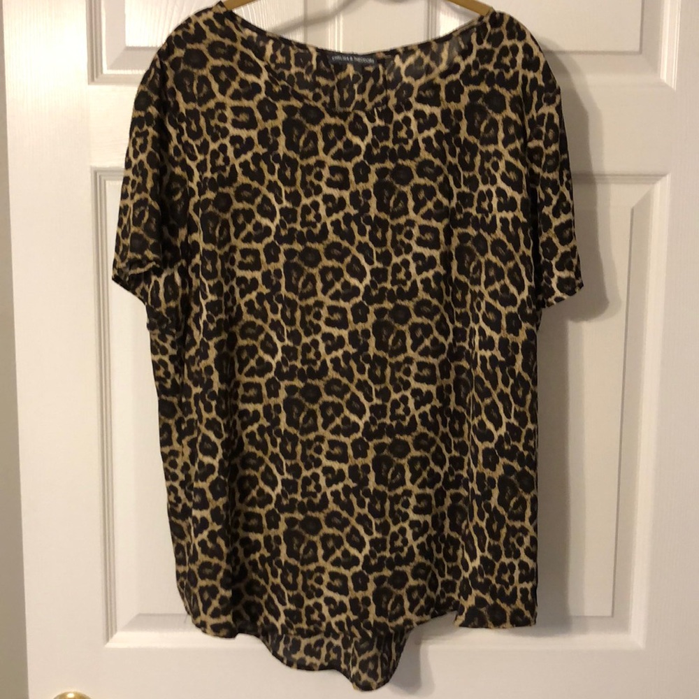 Chelsea $ Theodore blouse